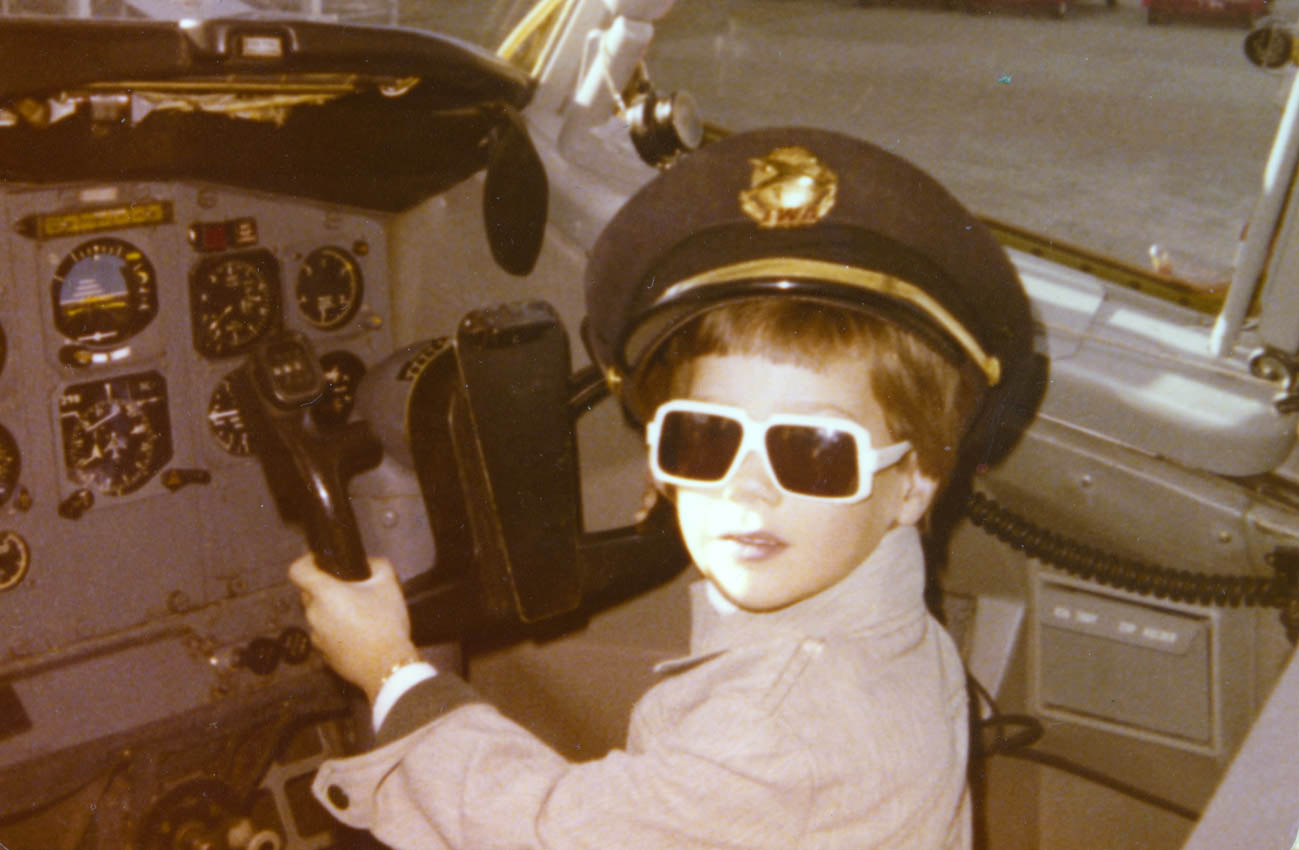 Ron Rapp started in aviation at the age of 6 years old! His website is one of the best aviation websites out there!